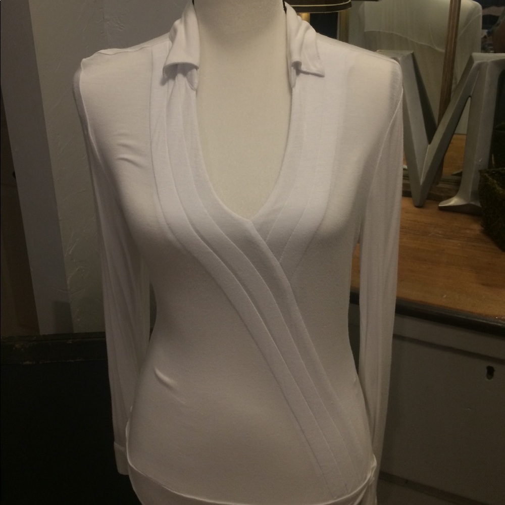 BOGO Venus white blouse long sleeve